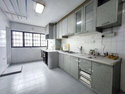 Blk 106 Bukit Batok Central (Bukit Batok), HDB 4 Rooms #556020881
